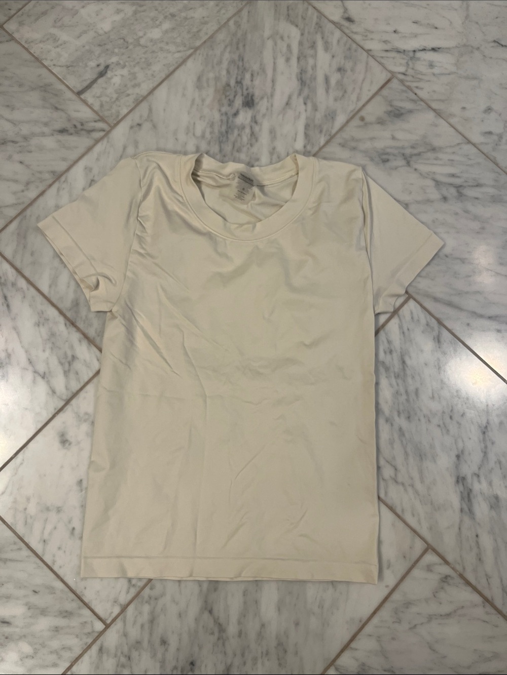Aritzia Sunday Best White Short Sleeve Crewneck Tee